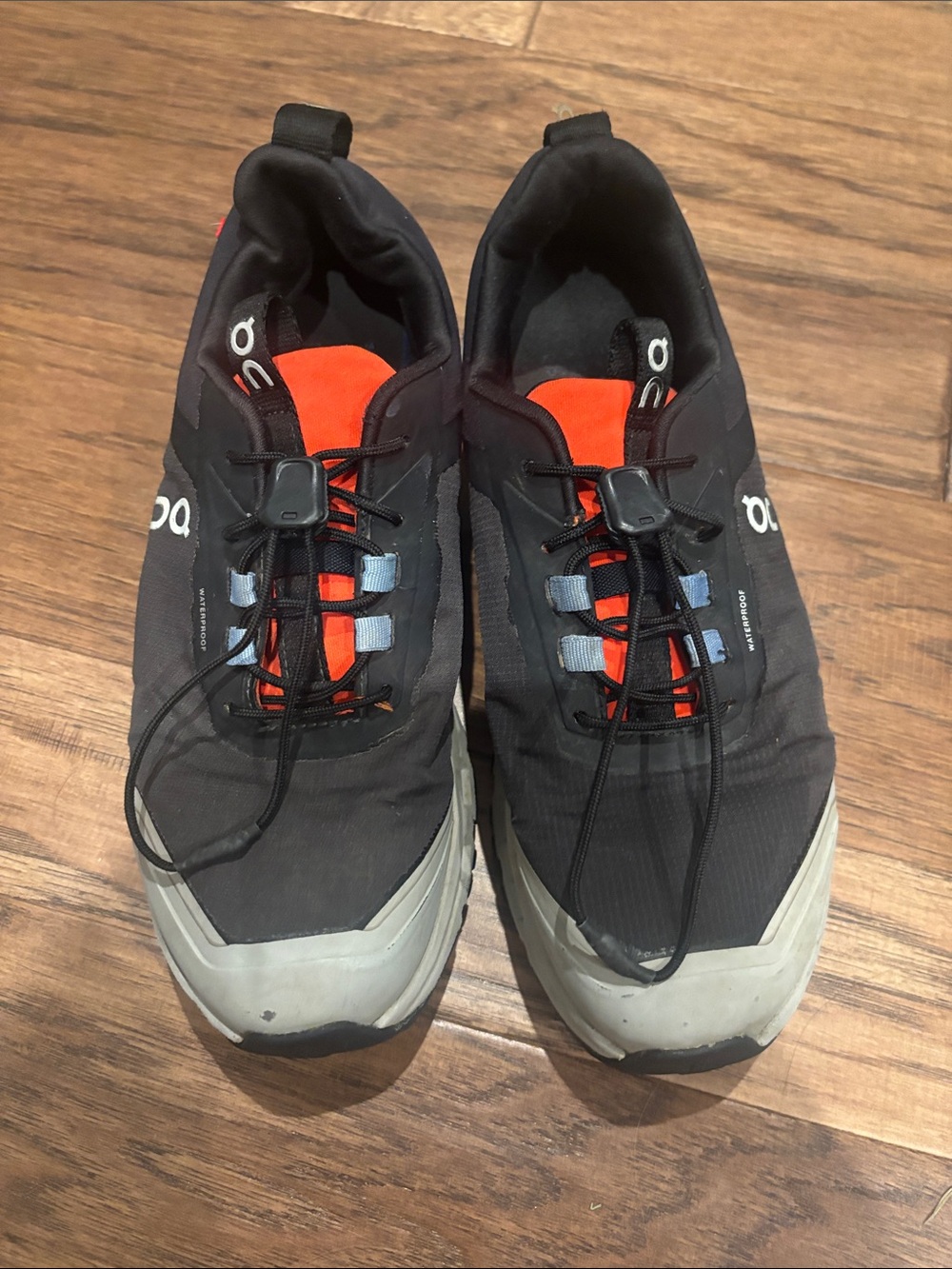On Running kids waterproof shoes